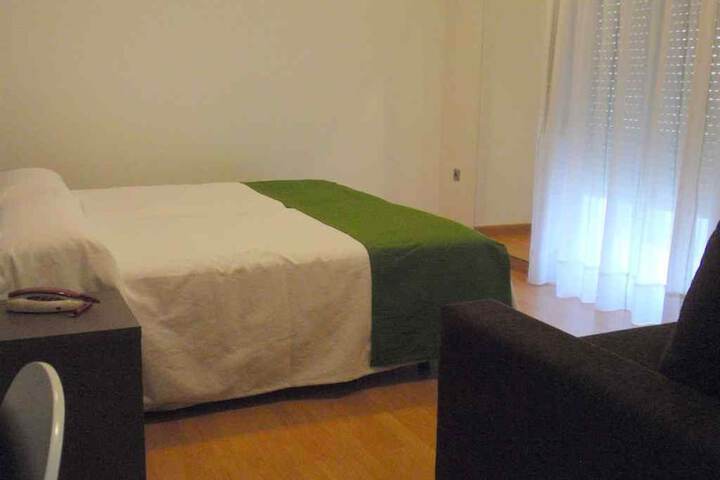 Room 12 of 62