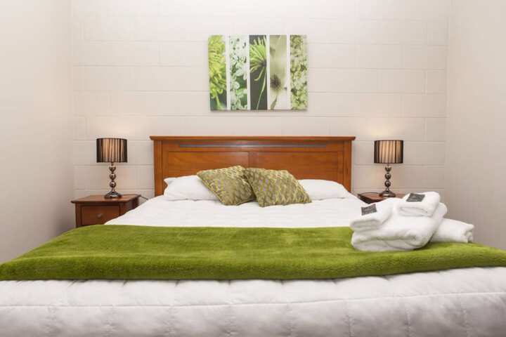 Room 12 of 50