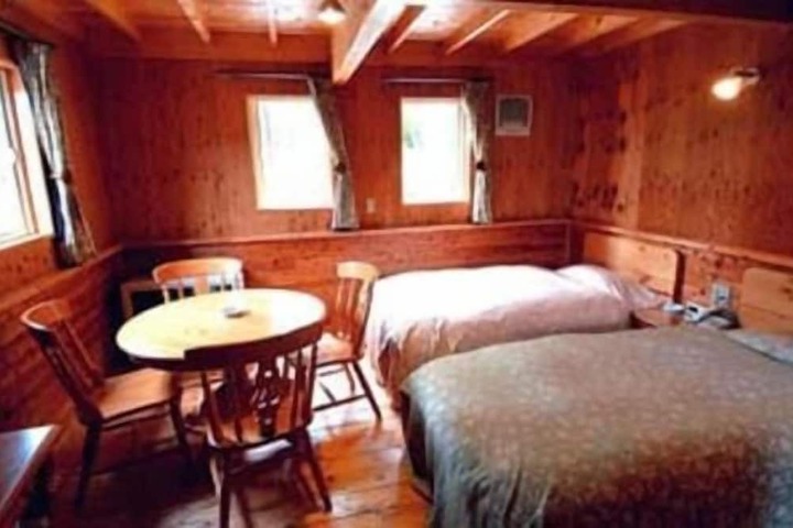 Room 7 of 21