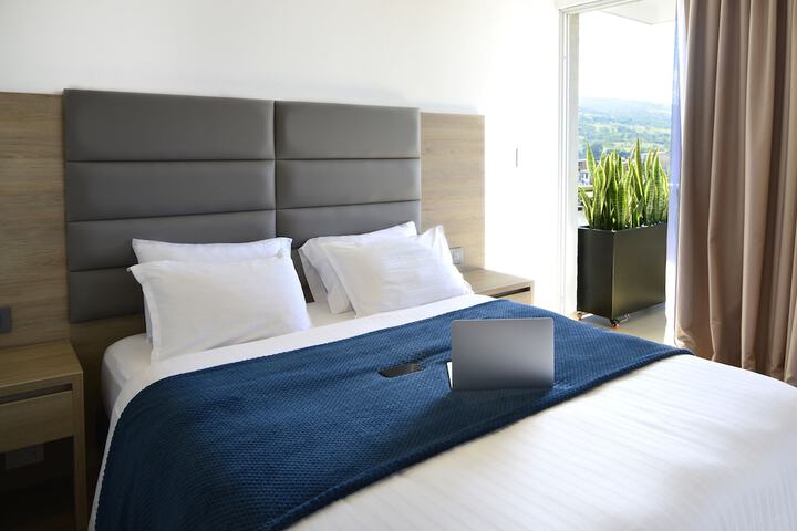 Room 3 of 36
