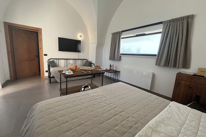 Room 10 of 138