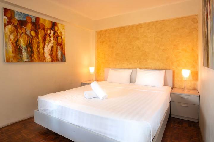 Room 7 of 35