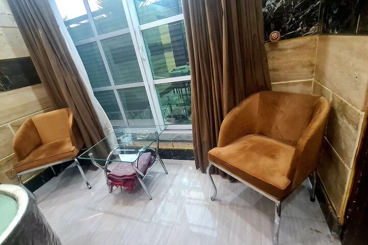 Room 35 of 41