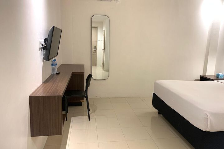 Room 16 of 20