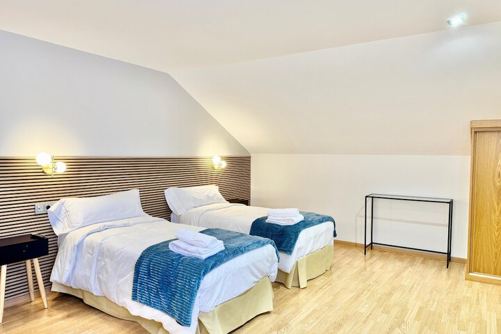 Room 15 of 80