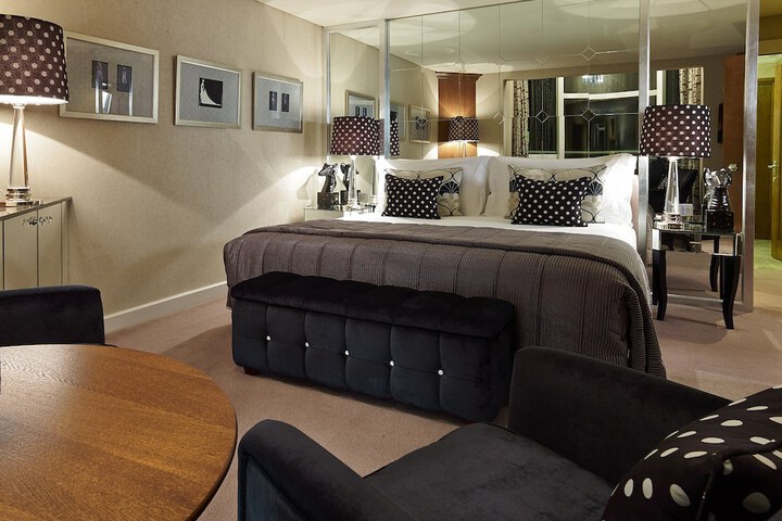 Room 105 of 441