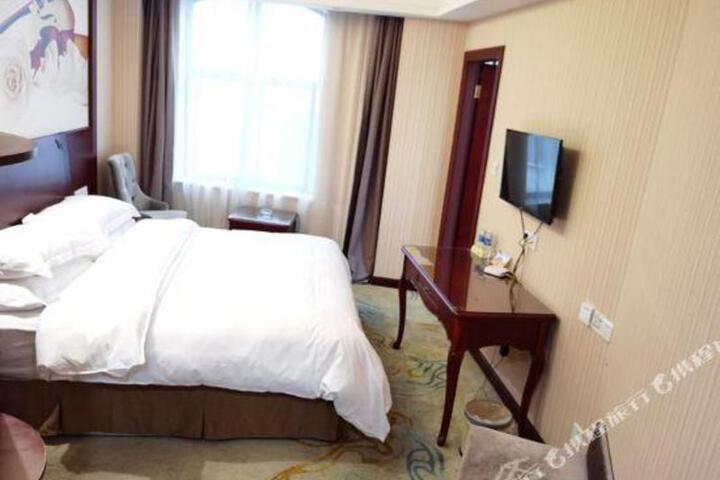 Vienna Hotel Ningbo Xiangshan Keyun Center Branch