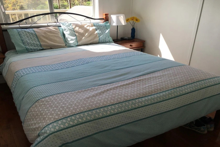 Room 4 of 10