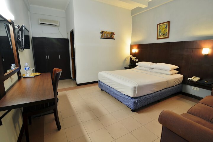 Room 4 of 21