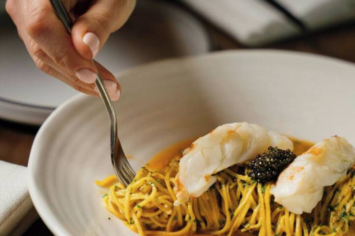 Dining 70 of 118