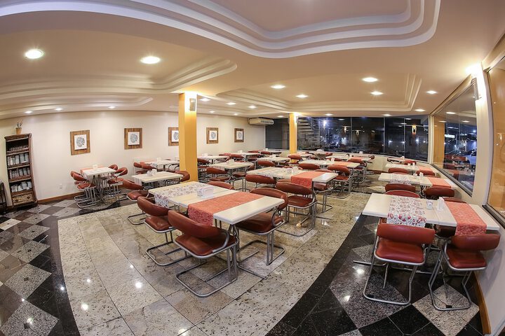 Dining Photos