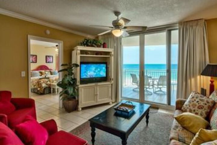 Emerald Beach 525 773509 by RedAwning