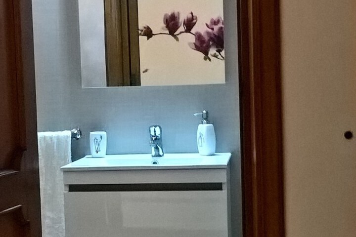 Room 17 of 41