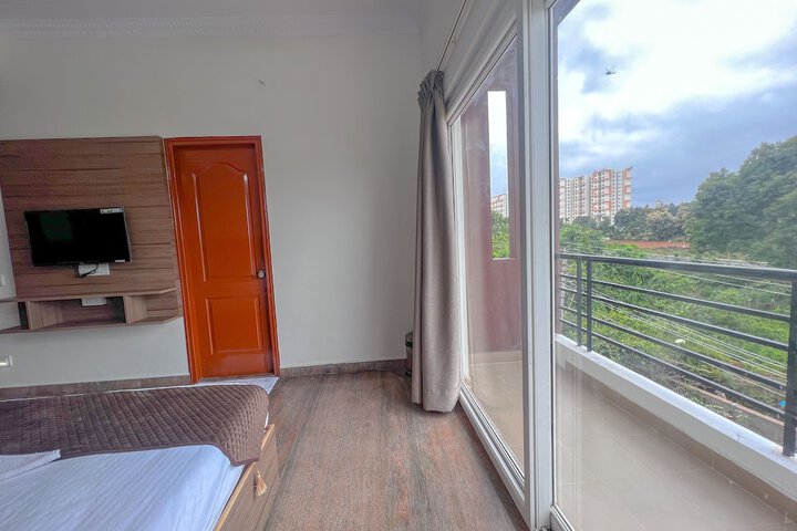 Room 17 of 76
