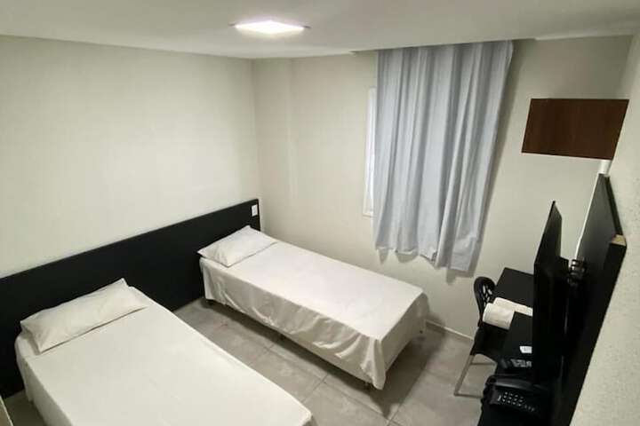 Room 7 of 39