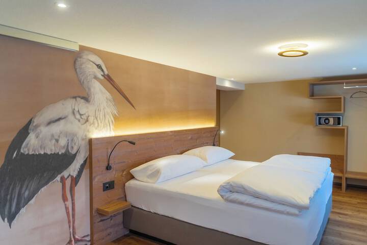 Room 36 of 125