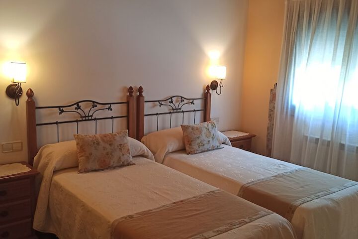Room 7 of 31