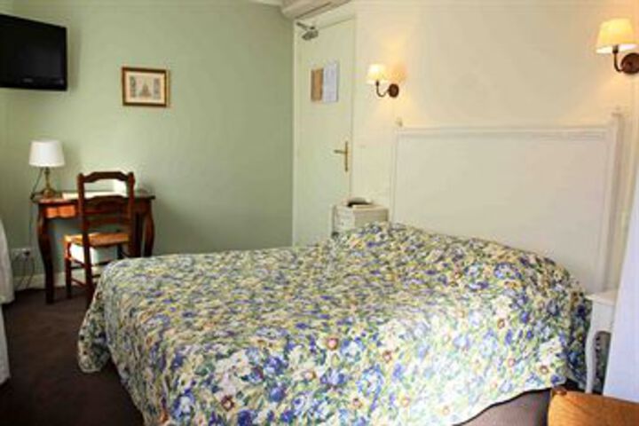 Room 25 of 46