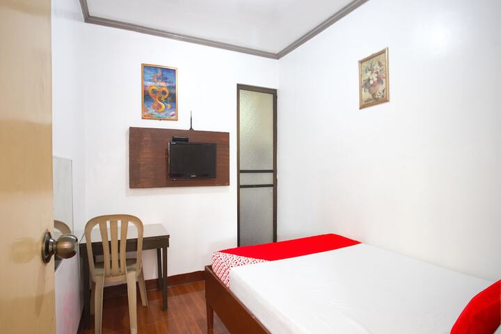 Room 13 of 29