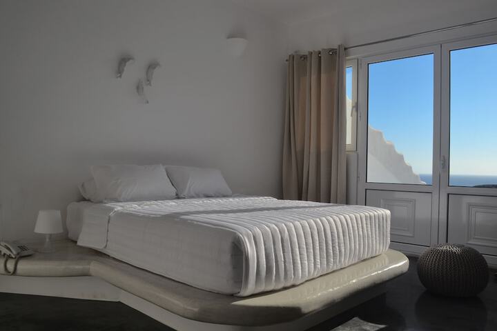 Room 14 of 34