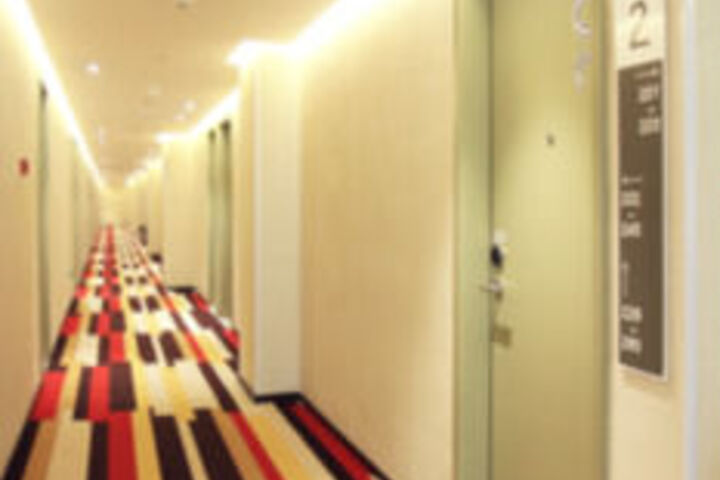 Ballroom/Hall 42 of 79