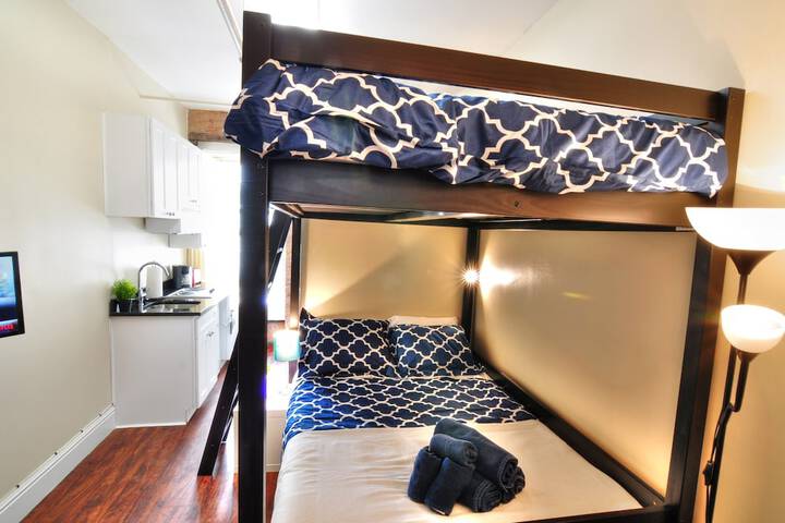 Room 50 of 214