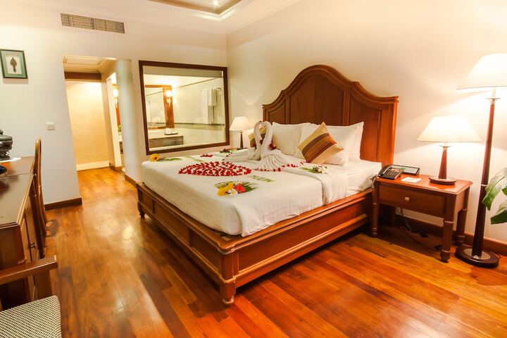 Room 20 of 127