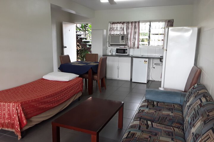 Room 10 of 15