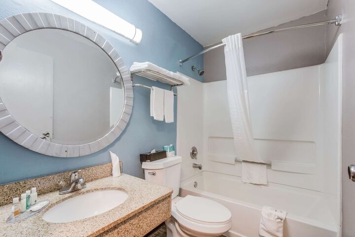 2 Double Beds (2 of 7)