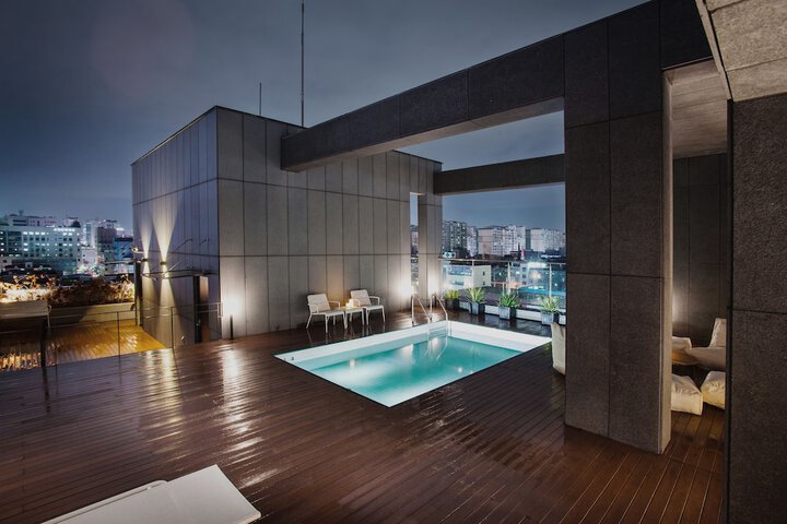 Exterior of Hotel Gaden by Onyu stay