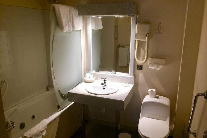 Bathroom Interior Photo