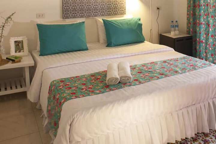 Room 4 of 31
