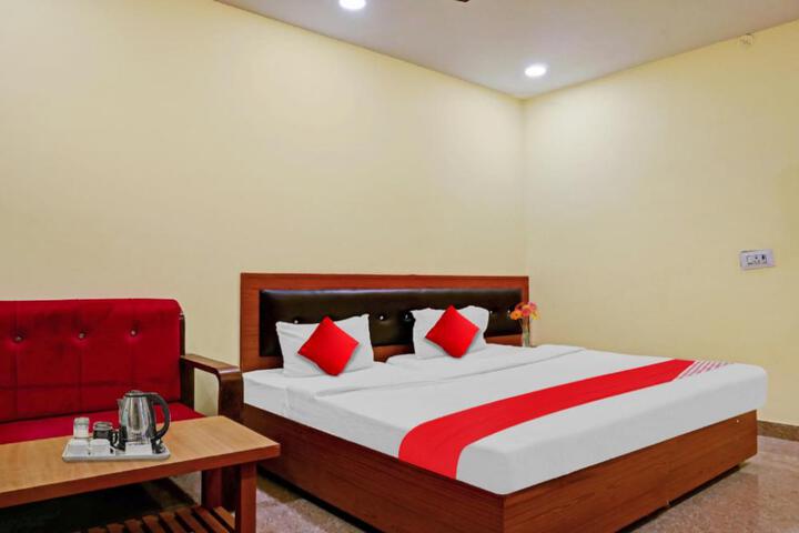 Hotel O Atharv Palace