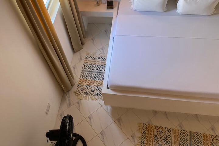 Room 7 of 26