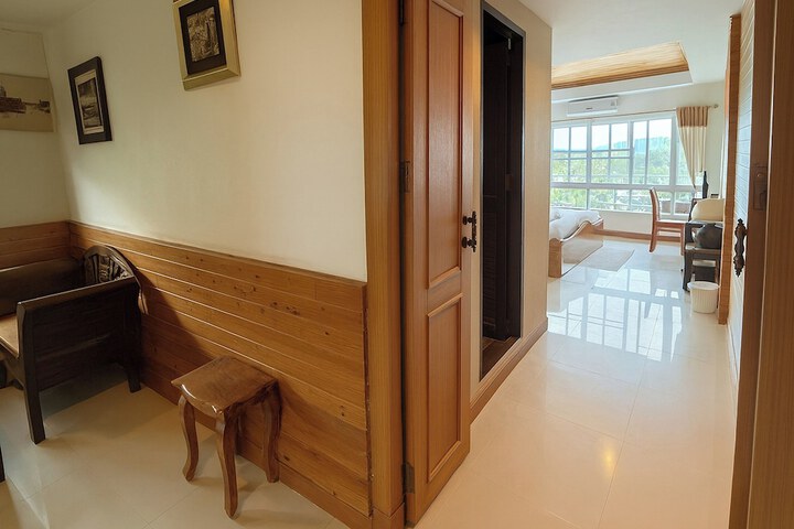 Room 20 of 121
