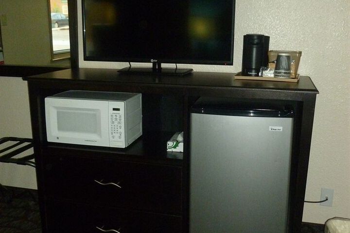 Room 31 of 38