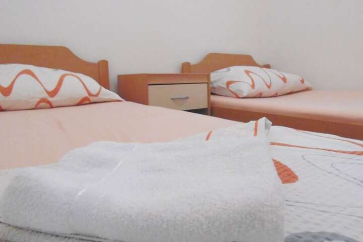 Room 5 of 59