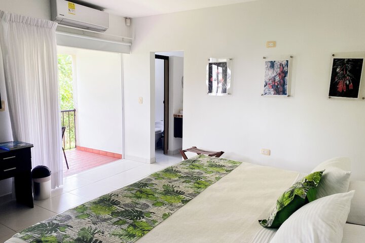 Room 13 of 61