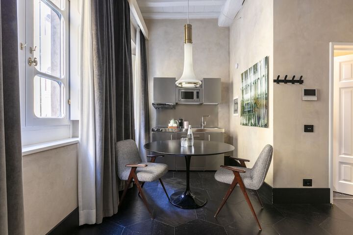 Room 3 of 17