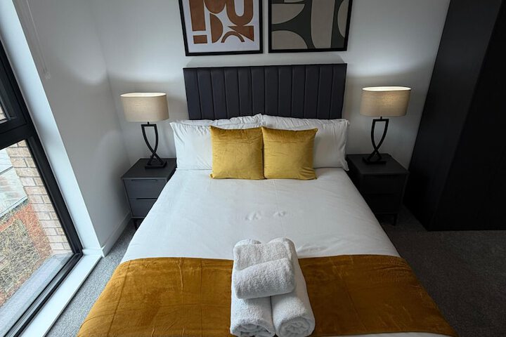 Room 10 of 74