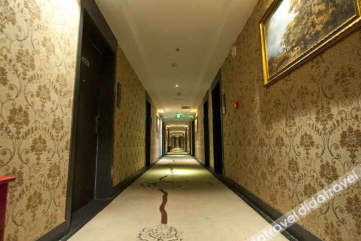General 3 of 23