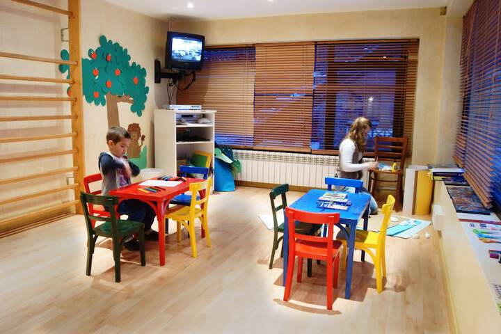 Children's play area - indoor