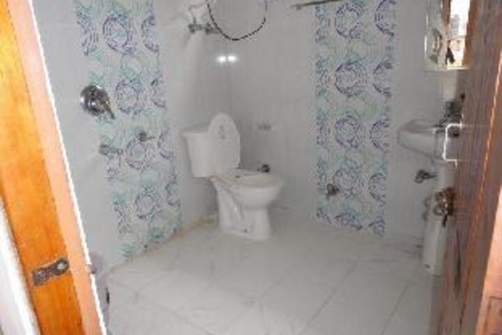 Room 20 of 23