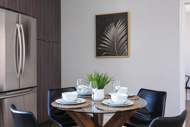 Dining 196 of 200