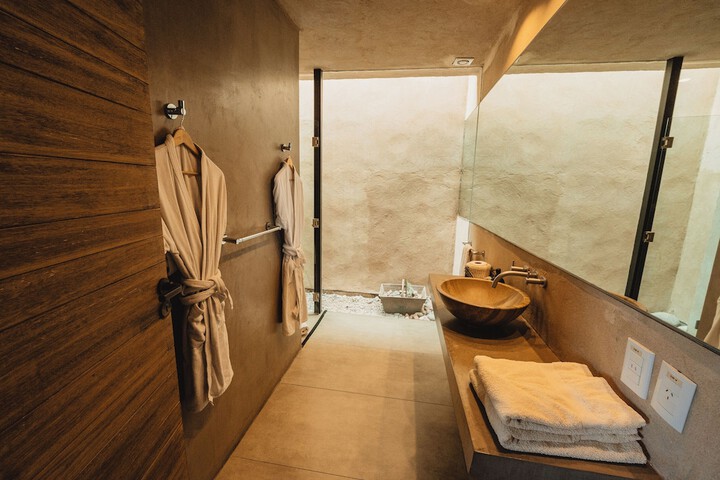 Bathroom Interior Photo