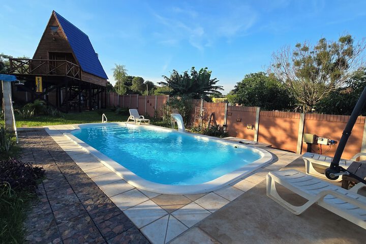 Pool 52 of 81