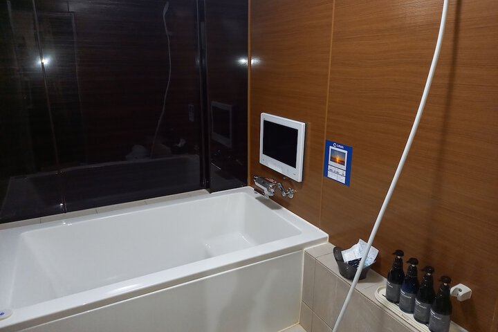 Room 44 of 51