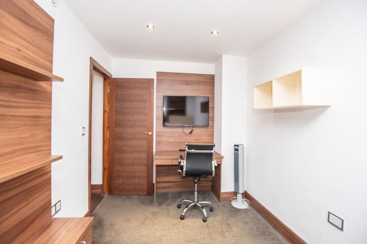 Room 28 of 54