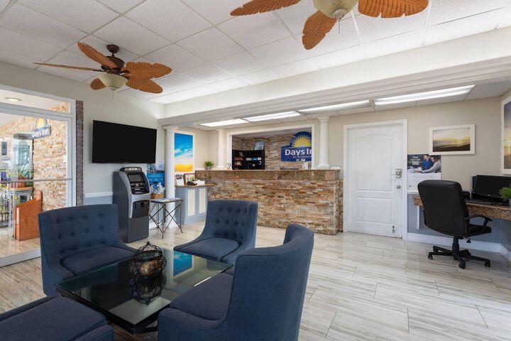 Guest Lobby
