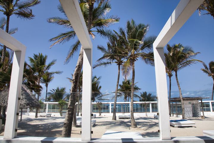 Beach 31 of 35